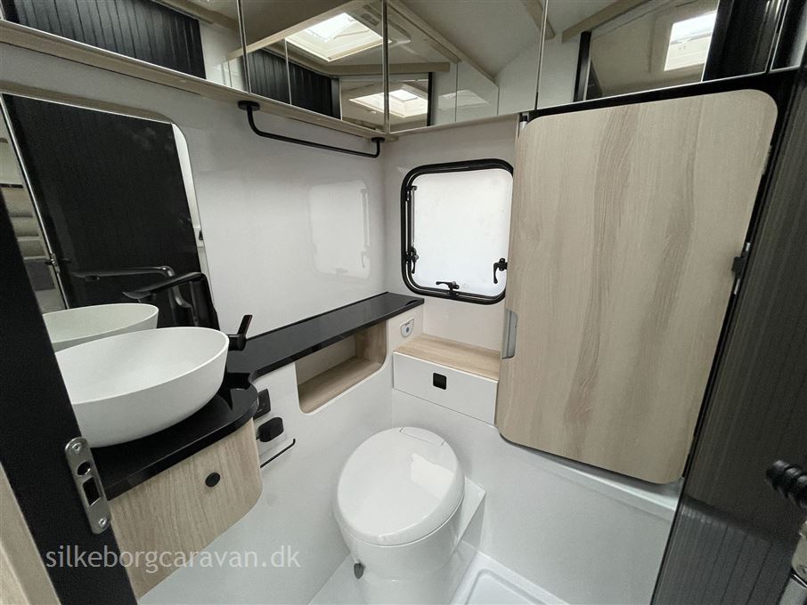 Hobby De Luxe 460 SL DK-Line